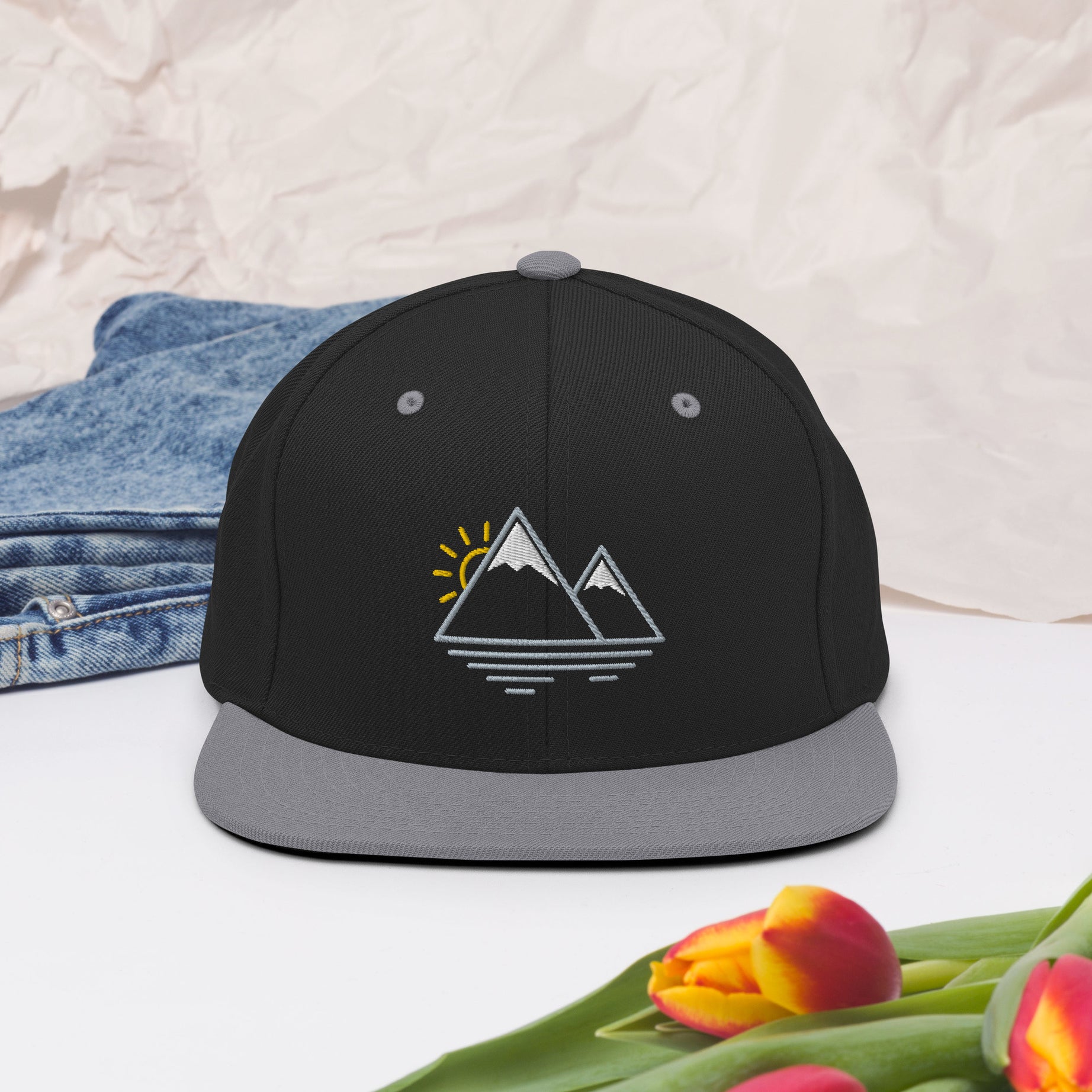 Snapback-Cap "Rising mountains"